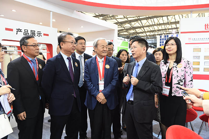 產業用及無紡布展現場圖片